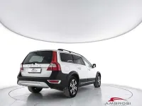 Usata Volvo XC70 Summum 163 CV (119 kW) 2012 Bianco Station wagon