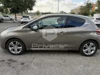 Usata Peugeot 208 Allure 120 CV (88 kW) 2013 Marrone Utilitaria