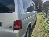 Usata VW Caravelle 140 CV (102 kW) 2014 Argento Furgone