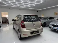 Occasion Hyundai i10 Premium 84 ch (61 kW) 2012 Beige Citadine