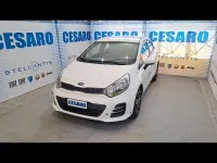 Usata Kia Rio Active 75 CV (55 kW) 2017 Bianco Berlina