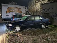 Usata Mercedes C220 1998 Blu Berlina