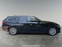 Usata BMW 320 Luxury Line 190 CV (139 kW) 2021 Nero Station wagon