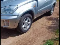 Usata Toyota RAV4 116 CV (85 kW) 2002 Grigio SUV