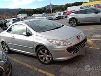 Usata Peugeot 307 CC 136 CV (100 kW) 2006 Grigio Cabrio