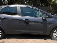 Usata Ford Fiesta 75 CV (55 kW) 2014 Grigio Utilitaria
