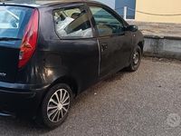 Usata Fiat Punto 80 CV (58 kW) 2003 Nero Utilitaria