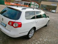 Usata VW Passat Business 140 CV (102 kW) 2007 Bianco Station wagon