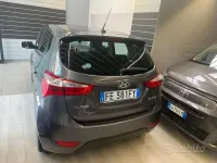 Usata Hyundai ix20 Xpossible 116 CV (85 kW) 2016 Grigio Utilitaria