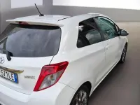 Usata Toyota Yaris Sport 99 CV (72 kW) 2012 Bianco Utilitaria