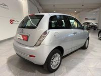 Usata Lancia Ypsilon 69 CV (50 kW) 2011 Grigio Utilitaria