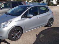 usata Peugeot 208 1.4 HDi 68 CV 5 porte Active