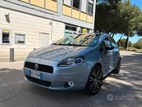 Usata Fiat Grande Punto 75 CV (55 kW) 2006 Blu Utilitaria