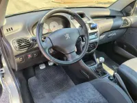 Usata Peugeot 206 CC 109 CV (80 kW) 2005 Argento Cabrio