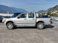 usata Isuzu D-Max 3.0 TD cat Crew Cab 4WD Pick-up LS EU4