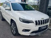 Usata Jeep Cherokee Overland 194 CV (142 kW) 2019 Bianco SUV