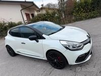 Usata Renault Clio IV R.S. 200 CV (147 kW) 2014 Berlina