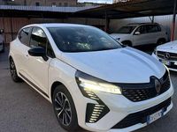 Usado Renault Clio V Evolution 101 HP (74 kW) 2024 Other Sedan