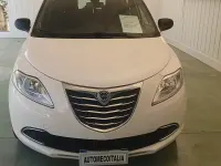 Usata Lancia Ypsilon 69 CV (50 kW) 2013 Bianco Utilitaria