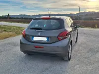 Usata Peugeot 208 Active 83 CV (61 kW) 2019 Grigio Utilitaria