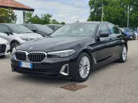 Usata BMW 520 Luxury Line 190 CV (139 kW) 2021 Blu/azzurro Berlina