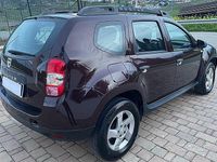 Usata Dacia Duster Prestige 110 CV (80 kW) 2016 Marrone Berlina