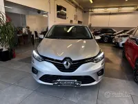 Usata Renault Clio V Intens 86 CV (63 kW) 2020 Grigio Berlina