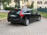 Usata Volvo V60 120 CV (88 kW) 2016 Nero Station wagon