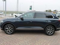 Usata VW Touareg Elegance 286 CV (210 kW) 2023 Meloe blue crystal SUV