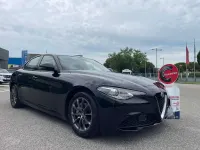 Usata Alfa Romeo Giulia Super 160 CV (117 kW) 2018 Nero Berlina
