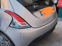 Usata Lancia Ypsilon 95 CV (69 kW) 2012 Utilitaria