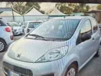 Usata Peugeot 107 68 CV (50 kW) 2013 Grigio Utilitaria