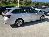 Käytetty Skoda Octavia Selection 150 HP (110 kW) 2025 Harmaa Farmari