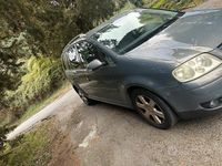 Usata VW Touran 101 CV (74 kW) 2004 Grigio Monovolume