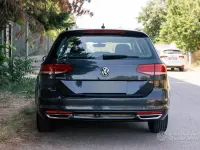 Usata VW Passat Business 120 CV (88 kW) 2018 Grigio Station wagon