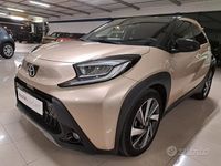Usata Toyota Aygo X Lounge 72 CV (52 kW) 2022 Rosso SUV