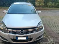 Usata Opel Astra 101 CV (74 kW) 2008 Grigio Station wagon