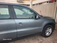 Usata VW Tiguan 140 CV (102 kW) 2007 Grigio SUV
