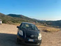 Usata Toyota Yaris 69 CV (50 kW) 2007 Nero Utilitaria