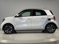 Begagnad Smart ForFour Passion 71 HK (52 kW) 2017 Vit Halvkombi