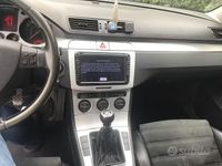 Usata VW Passat 170 CV (125 kW) 2008 Blu Berlina