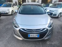 Usata Hyundai i30 Comfort 128 CV (94 kW) 2012 Grigio Station wagon