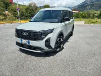 Usata Ford Courier Titanium 125 CV (91 kW) 2025 Grigio Monovolume