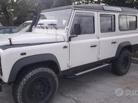 Usata Land Rover Defender 122 CV (89 kW) 2010 Bianco Station wagon