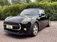 Usata Mini Cooper D Cabriolet 116 CV (85 kW) 2018 Nero Cabrio