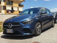Usata Mercedes B180 Premium 116 CV (85 kW) 2019 Blu/azzurro Utilitaria
