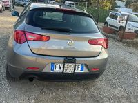 Usata Alfa Romeo Giulietta 120 CV (88 kW) 2011 Grigio Utilitaria