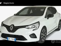 Usata Renault Clio V Techno 101 CV (74 kW) 2023 Bianco Berlina