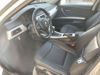Usata BMW 318 143 CV (105 kW) 2009 Argento Station wagon