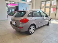 Usata Renault Clio Dynamique 101 CV (74 kW) 2009 Grigio Station wagon